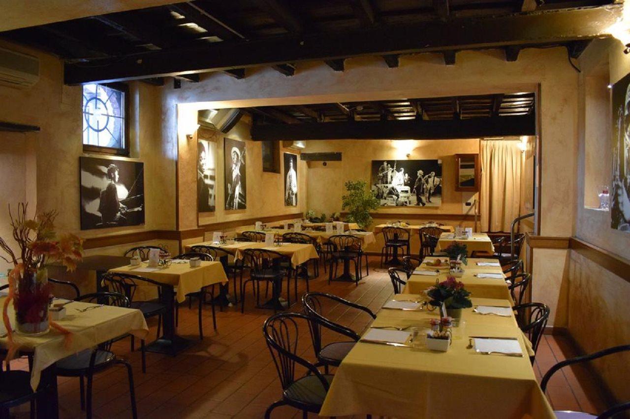 Excel Hotel Naviglio - Ca'Bianca Мілан Екстер'єр фото